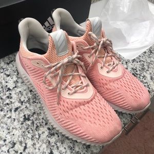 Adidas alphabounce running shoes